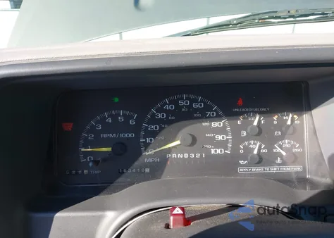 1999 GMC Sierra 1500 Sle z USA, uszkodzony, nr VIN 1GTEC19R7XR515605